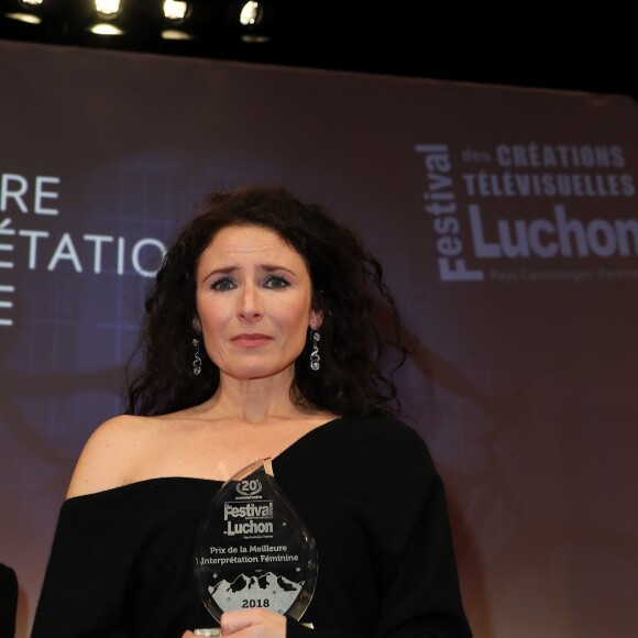 Elsa Lunghini reçoit le prix de la meilleure interprétation féminine dans "Parole contre parole" de D.Bivel - Clôture du 20ème anniversaire du Festival des Créations Télévisuelles de Luchon, France, le 10 février 2018. © Patrick Bernard/Bestimage