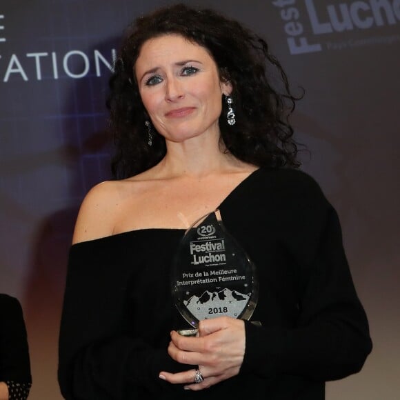 Elsa Lunghini reçoit le prix de la meilleure interprétation féminine dans "Parole contre parole" de D.Bivel - Clôture du 20ème anniversaire du Festival des Créations Télévisuelles de Luchon, France, le 10 février 2018. © Patrick Bernard/Bestimage