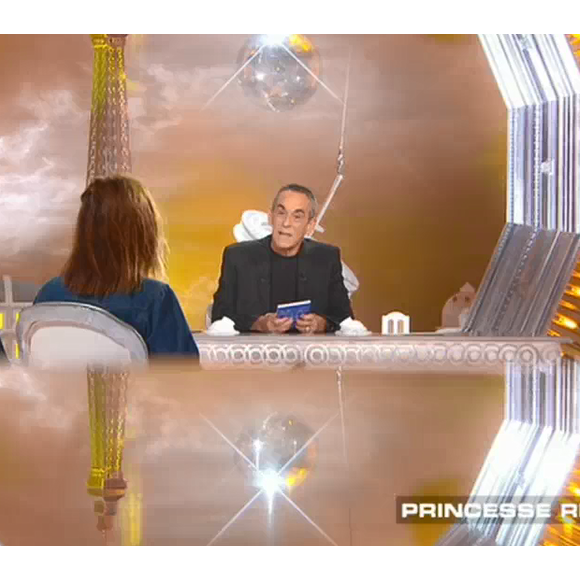 Clotilde Courau invitée dans "Salut les terriens", samedi 5 mai 2018, C8