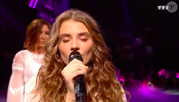 Maëlle et Zazie dans The Voice 7 sur TF1 le 12 mai 2018.