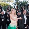 Julie Gayet - Montée des marches du film "Les Eternels" lors du 71e Festival International du Film de Cannes. Le 11 mai 2018 © Borde-Jacovides-Moreau/Bestimage