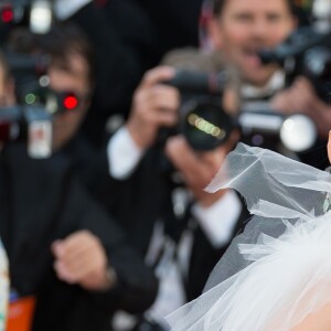 Kendall Jenner sur le tapis rouge de 'Girls Of The Sun (Les Filles Du Soleil)' au Festival de Cannes, le 12 mai 2018.