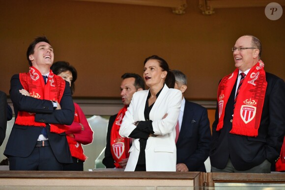 La princesse Stéphanie de Monaco a assisté avec son fils Louis Ducruet et son frère le prince Albert II de Monaco au match de Ligue 1 entre l'AS Monaco et l'AS Saint-Etienne le 12 mai 2018 au stade Louis-II, qui a vu les Monégasques s'imposer 1 à 0 grâce à un but dans les arrêts de jeu. © Bruno Bebert/Bestimage
