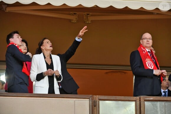 La princesse Stéphanie de Monaco a assisté avec son fils Louis Ducruet et son frère le prince Albert II de Monaco au match de Ligue 1 entre l'AS Monaco et l'AS Saint-Etienne le 12 mai 2018 au stade Louis-II, qui a vu les Monégasques s'imposer 1 à 0 grâce à un but dans les arrêts de jeu. © Bruno Bebert/Bestimage