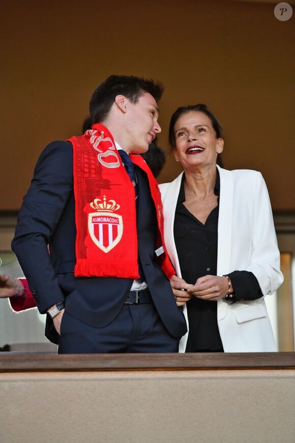 La princesse Stéphanie de Monaco a assisté avec son fils Louis Ducruet et son frère le prince Albert II de Monaco au match de Ligue 1 entre l'AS Monaco et l'AS Saint-Etienne le 12 mai 2018 au stade Louis-II, qui a vu les Monégasques s'imposer 1 à 0 grâce à un but dans les arrêts de jeu. © Bruno Bebert/Bestimage
