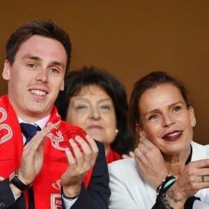 La princesse Stéphanie de Monaco a assisté avec son fils Louis Ducruet au match de Ligue 1 entre l'AS Monaco et l'AS Saint-Etienne le 12 mai 2018 au stade Louis-II, qui a vu les Monégasques s'imposer 1 à 0 grâce à un but dans les arrêts de jeu. © Bruno Bebert/Bestimage