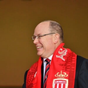 Le prince Albert II de Monaco avec Vadim Vasilyev au match de Ligue 1 entre l'AS Monaco et l'AS Saint-Etienne le 12 mai 2018 au stade Louis-II, qui a vu les Monégasques s'imposer 1 à 0 grâce à un but dans les arrêts de jeu. © Bruno Bebert/Bestimage