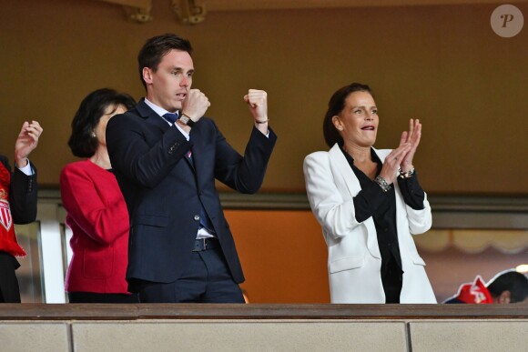 La princesse Stéphanie de Monaco a assisté avec son fils Louis Ducruet et son frère le prince Albert II de Monaco au match de Ligue 1 entre l'AS Monaco et l'AS Saint-Etienne le 12 mai 2018 au stade Louis-II, qui a vu les Monégasques s'imposer 1 à 0 grâce à un but dans les arrêts de jeu. © Bruno Bebert/Bestimage