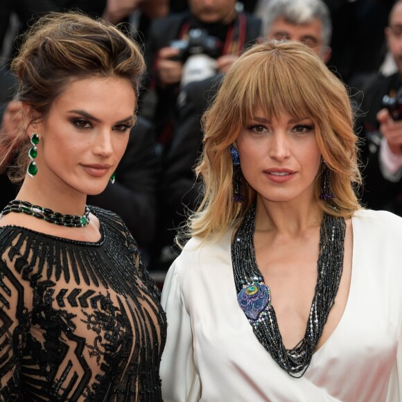 Alessandra Ambrosio et Petra Nemcova - Montée des marches du film "Blackkklansman" lors du 71ème Festival International du Film de Cannes. Le 14 mai 2018.