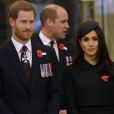Le prince Harry, le prince William, duc de Cambridge, Meghan Markle lors de la cérémonie commémorative de l'ANZAC Day à l'abbaye de Westminster à Londres. Le 25 avril 2018