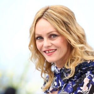 Vanessa Paradis - Photocall du film "Un couteau dans le coeur" lors du 71ème Festival International du Film de Cannes le 18 mai 2018.