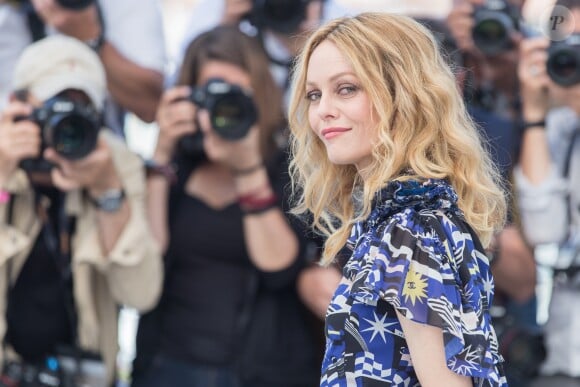 Vanessa Paradis - Photocall du film "Un couteau dans le coeur" lors du 71ème Festival International du Film de Cannes le 18 mai 2018. Moreau-Jacovides-Borde/Bestimage