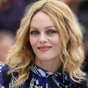 Vanessa Paradis - Photocall du film "Un couteau dans le coeur" lors du 71ème Festival International du Film de Cannes le 18 mai 2018. Moreau-Jacovides-Borde/Bestimage