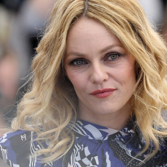 Vanessa Paradis - Photocall du film "Un couteau dans le coeur" lors du 71ème Festival International du Film de Cannes le 18 mai 2018. Moreau-Jacovides-Borde/Bestimage