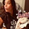Amel Bent publie la première photo de sa fille Hana sur Instagram le 17 décembre 2017.