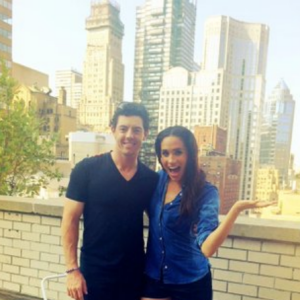 Meghan Markle avec Rory McIlroy en 2014 sur Twitter pour le Bucket Challenge.