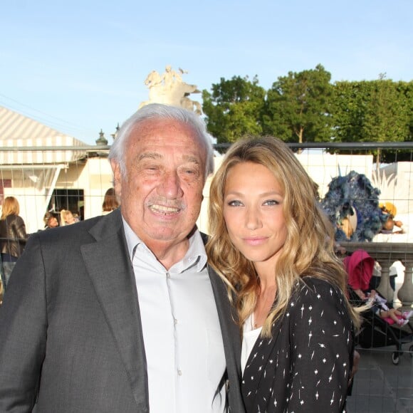 Exclusif - Marcel Campion et Laura Smet - Soirée de clôture pour la fermeture de la Grande Roue de la place de la Concorde et remise d'un chèque de 90 000 euros pour l'Institut Rafaël ( Institut soutenu par J.Hallyday) à Paris le 18 mai 2018 © Guirec Coadic / Philippe Baldini / Bestimage