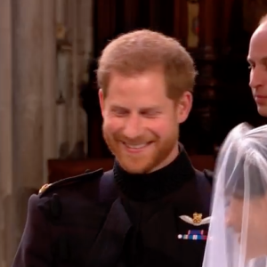Meghan Markle est apparue dans sa robe signée Clare Waight Keller pour Givenchy le 19 mai 2018 à Windsor pour son mariage avec le prince Harry.