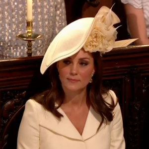 La duchesse Camilla de Cornouailles et la duchesse Catherine de Cambridge au mariage du prince Harry et de Meghan Markle le 19 mai 2018 en la chapelle St George à Windsor.