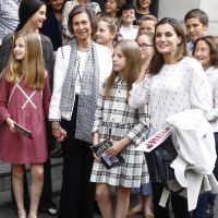 Letizia d'Espagne : Bain de foule avec ses filles, sa mère et la reine Sofia