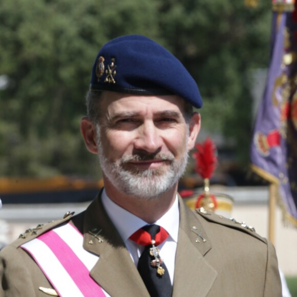 Le roi Felipe VI d'Espagne à la cérémonie des serments au drapeau des nouveaux gardes royaux à Madrid, le 17 mai 2018.