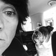 Florence Foresti avec son bulldog Bernie sur Twitter le 3 septembre 2016.
