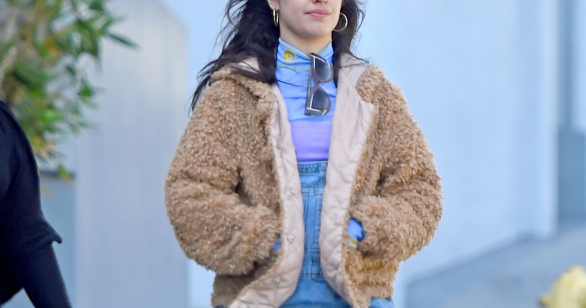 Exclusif - Camila Cabello sort dîner avec sa mère au restaurant italien