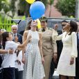 La reine Letizia d'Espagne (en robe Carolina Herrera) a visité avec la première dame dominicaine Candida Montilla le centre de soins pour handicapés de Saint-Domingue en République dominicaine le 21 mai 2018. L'épouse du roi Felipe a eu la cote auprès des enfants, câlins et bisous en pagaille !