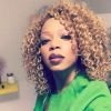 Tania, candidate des "Reines du shopping" (M6) la semaine du 28 mai 2018, se dévoile avec les cheveux blonds et bouclés sur Instagram.