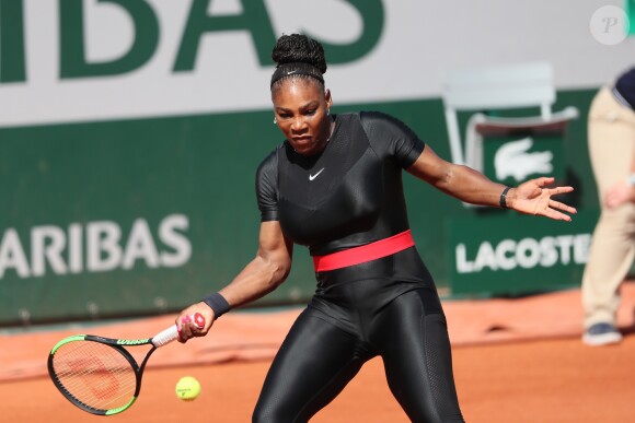 Serena Williams aux internationaux de tennis de Roland Garros à Paris, jour 3, le 29 mai 2018. © Cyril Moreau - Dominique Jacovides / Bestimage