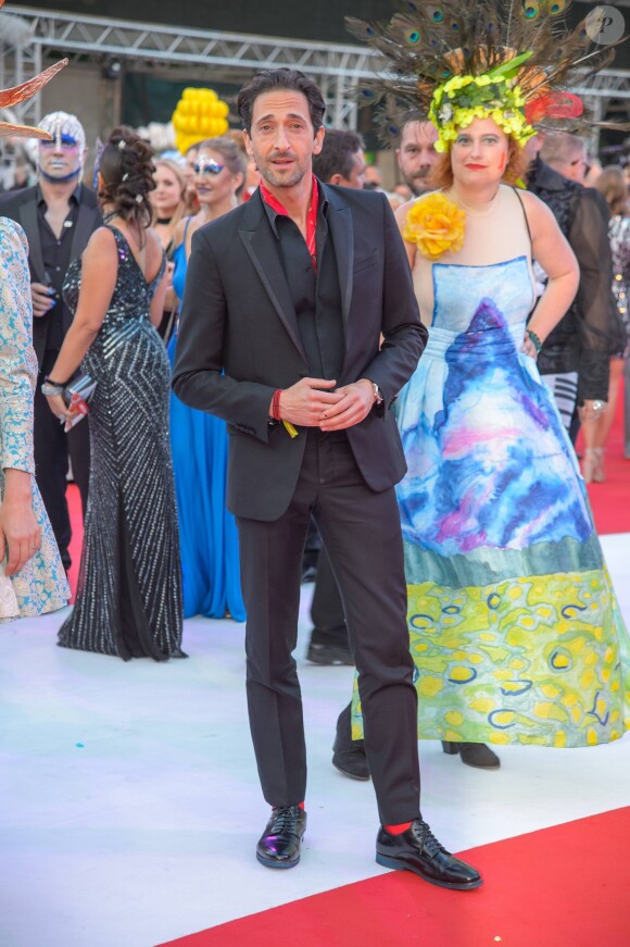 Adrien Brody - People lors du "Life Ball 2018" à Vienne, le 2 juin 2018.