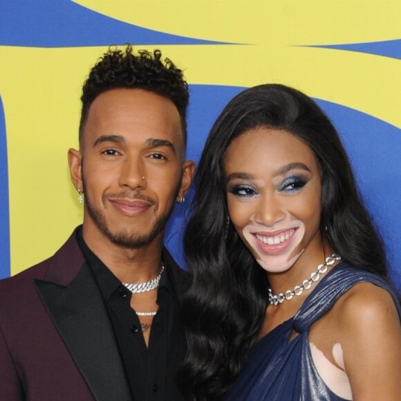 Lewis Hamilton et Winnie Harlow assistent aux CFDA Awards 2018 au Brooklyn Museum à New York, le 4 juin 2018.