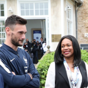 Emmanuel Macron et son épouse ont rencontré l'équipe de France de football ce 5 juin 2018, à Clairefontaine.