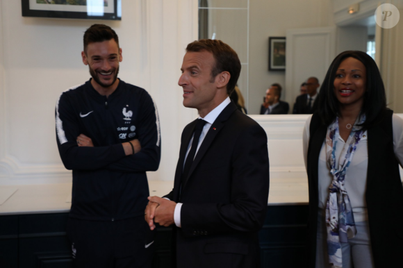 Emmanuel Macron et son épouse ont rencontré l'équipe de France de football ce 5 juin 2018, à Clairefontaine.