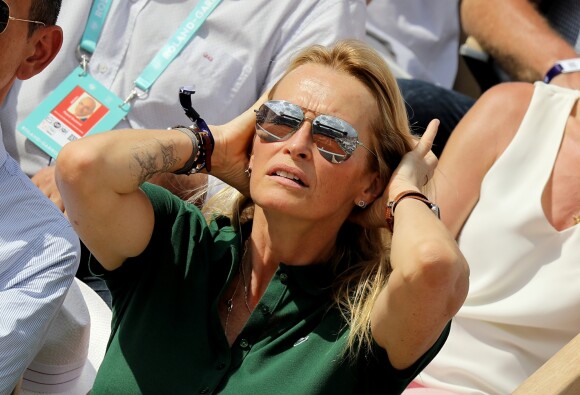 Estelle Lefébure dans les tribunes des internationaux de Roland Garros - jour 5 - à Paris, France, le 31 mai 2018. © Cyril Moreau - Dominique Jacovides/Bestimage