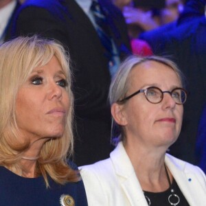 Le président de la République française Emmanuel Macron et sa femme la Première Dame Brigitte Macron (Trogneux) lors de l'inauguration de l'exposition Israel@Lights à Paris, France, le 5 juin 2018. © Erez Lichtfeld/Bestimage