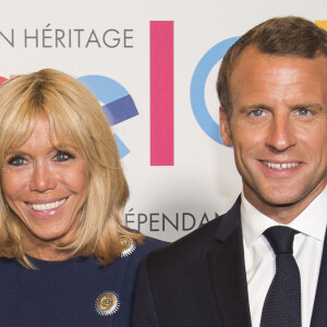 Le président de la République française Emmanuel Macron et sa femme la Première Dame Brigitte Macron (Trogneux) lors de l'inauguration de l'exposition Israel@Lights à Paris, France, le 5 juin 2018. © Eliot Blondet/Pool/Bestimage