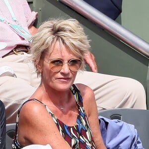 Sophie Davant - People dans les tribunes des Internationaux de France de Tennis de Roland Garros à Paris. Le 8 juin 2018 © Cyril Moreau / Bestimage