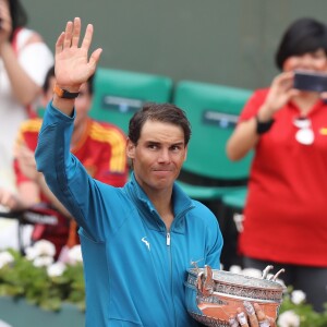 Rafael Nadal gagne son onzième titre au tournoi de Roland-Garros face à Dominique Thiem à Paris, le 10 juin 2018. © Jacovides/Moreau/Bestimage