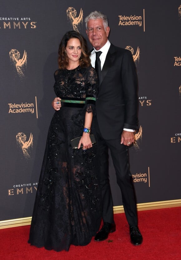 Anthony Bourdain et Asia Argento - Les célébrités arrivent à la soirée "Creative Arts Emmy awards" à Los Angeles le 9 septembre 2017. © Chris Delmas / Bestimage