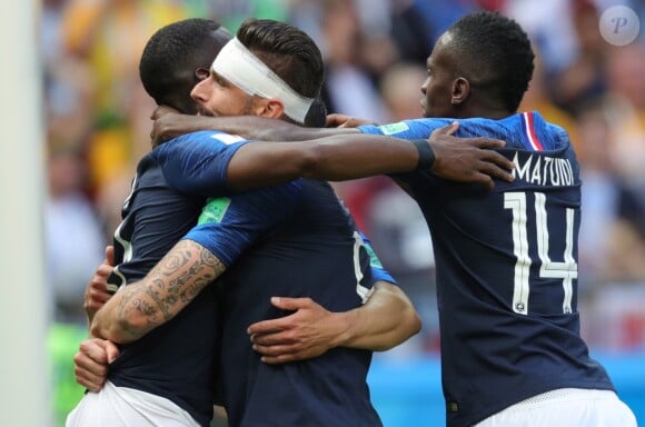 Paul Pogba, Olivier Giroud et Blaise Matuidi - Match de coupe du monde de la France contre l'Australie au stade Kazan Arena à Kazan, Russie, le 16 juin 2018. La France a gagné 2-1.