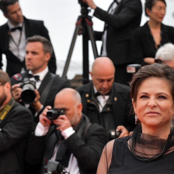 Charlotte Valandrey et son compagnon lors de la montée des marches du film " Burning " lors du 71ème Festival International du Film de Cannes. Le 16 mai 2018 © Giancarlo Gorassini / Bestimage