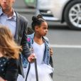 Exclusif - Blue Ivy (fille de Beyonce et Jay-Z) , habillée en tenue de danseuse, se rend à lOpéra Garnier avec sa grand-mère Tina Knowles pendant que ses parents sont en répétitions à l'U Arena le 23 mai 2018.