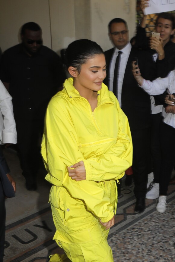 Kylie Jenner - Arrivées au défilé homme printemps-été 2019 Louis Vuitton, signé Virgil Abloh, au Palais-Royal à Paris, le 21 juin 2018. © CVS / Veeren / Bestimage