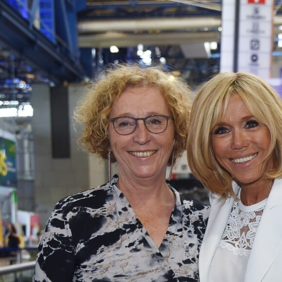 Muriel Pénicaud, ministre du Travail et la Première Dame Brigitte Macron (Trogneux) - La Première Dame française assiste au lancement de la fondation Femmes@Numérique pour rééquilibrer la répartition hommes-femmes dans les entreprises des nouvelles technologies à la cité des sciences et de l'industrie à Paris, France, le 27 juin 2018. La Première Dame est venue à la réception et a rencontré plusieurs associations dont elle a salué les "belles initiatives". © Giancarlo Gorassini/Bestimage