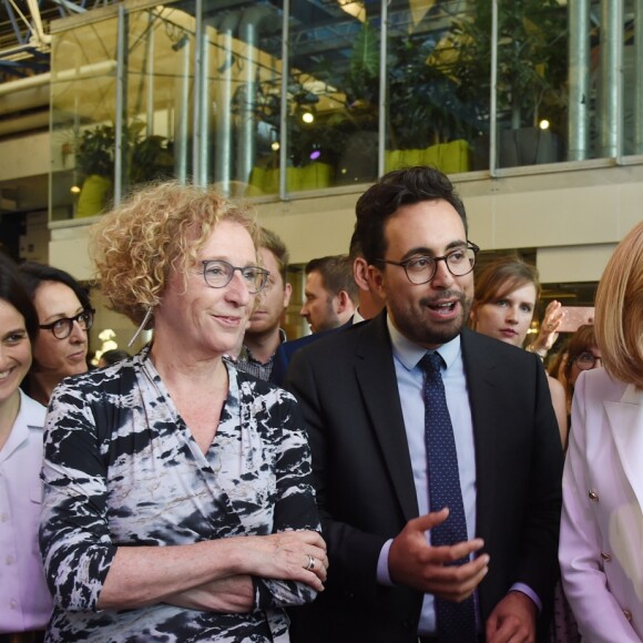 Muriel Pénicaud, ministre du Travail, Mounir Mahjoubi, secrétaire d'Etat, chargé du Numérique, la Première Dame Brigitte Macron (Trogneux) et son directeur de cabinet Pierre-Olivier Costa - La Première Dame française assiste au lancement de la fondation Femmes@Numérique pour rééquilibrer la répartition hommes-femmes dans les entreprises des nouvelles technologies à la cité des sciences et de l'industrie à Paris, France, le 27 juin 2018. La Première Dame est venue à la réception et a rencontré plusieurs associations dont elle a salué les "belles initiatives". © Giancarlo Gorassini/Bestimage