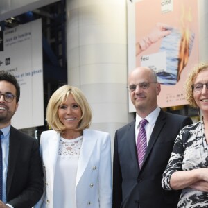 Mounir Mahjoubi, secrétaire d'Etat, chargé du Numérique, la Première Dame Brigitte Macron (Trogneux), Jean-Michel Blanquer, ministre de l'Education Nationale, Muriel Pénicaud, ministre du Travail et Marlène Schiappa, secrétaire d'Etat, chargée de l'Egalité des femmes et des hommes - La Première Dame française assiste au lancement de la fondation Femmes@Numérique pour rééquilibrer la répartition hommes-femmes dans les entreprises des nouvelles technologies à la cité des sciences et de l'industrie à Paris, France, le 27 juin 2018. La Première Dame est venue à la réception et a rencontré plusieurs associations dont elle a salué les "belles initiatives". © Giancarlo Gorassini/Bestimage