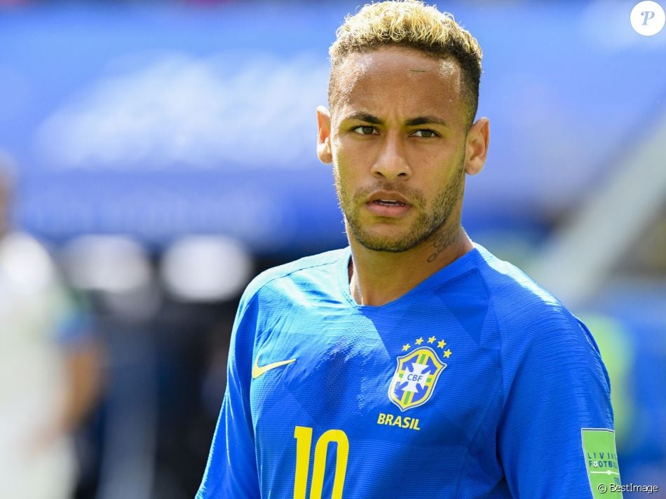Neymar JR Match de la Coupe du Monde du groupe E opposant le Brésil au Costa Rica , victoire Neymar JR Match de la Coupe du Monde du groupe E opposant le Brésil au Costa Rica , victoire