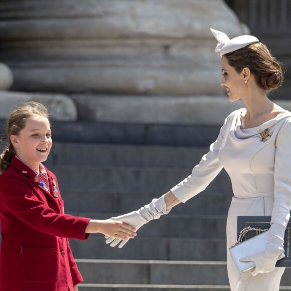 Angelina Jolie a assisté à la messe en l'honneur du 200ème anniversaire de l'Ordre de Saint-Michel et Saint-Georges à la cathédrale Saint Paul de Londres, le 28 juin 2018.