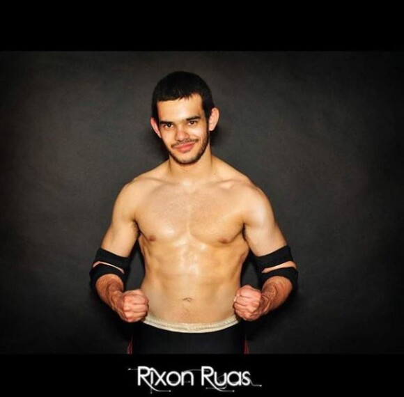 Rixon Ruas a partagé cette photo de lui prise en 2014 sur Instagram